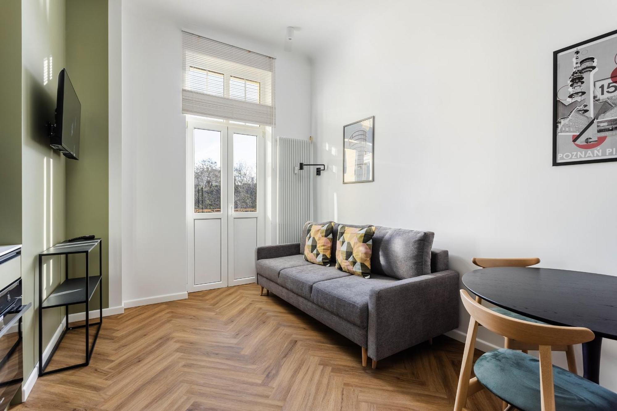 Przytulne I Komfortowe Studia Very Berry W Poznaniu By Noclegi Renters ภายนอก รูปภาพ