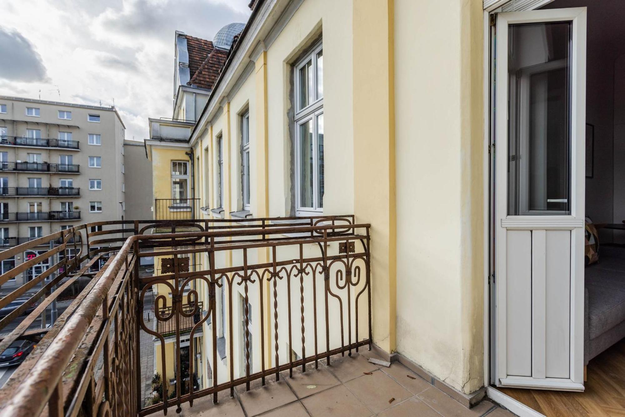 Przytulne I Komfortowe Studia Very Berry W Poznaniu By Noclegi Renters ภายนอก รูปภาพ